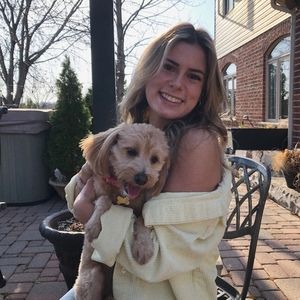 Meet your Posher, Julia